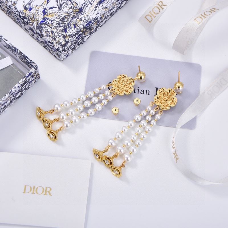 Christian Dior Necklaces